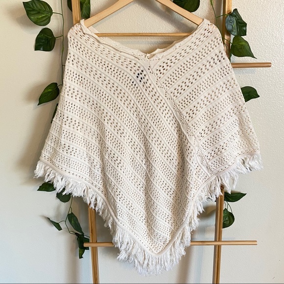 525 AMERICA knitted poncho sweater one size - Picture 2 of 10